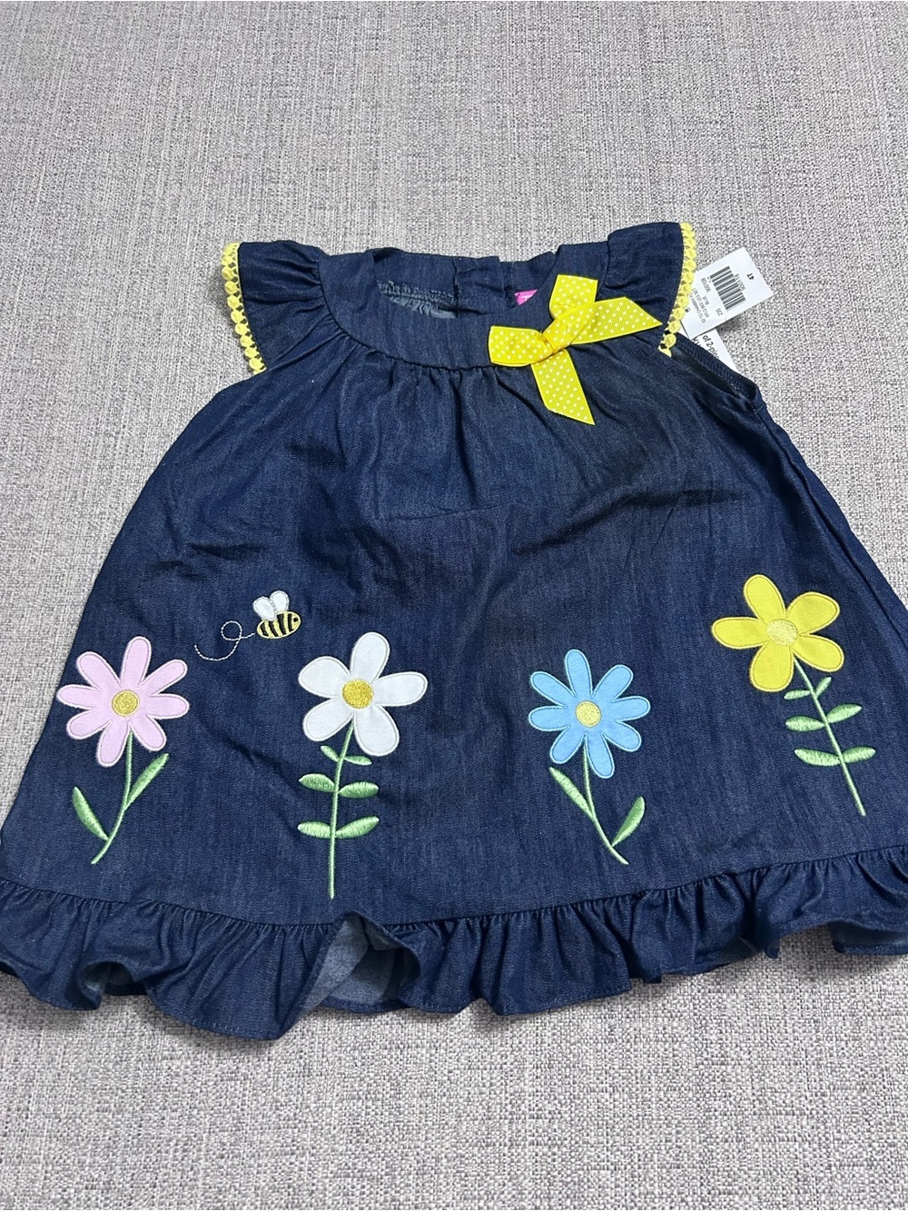 Goodlad Denim Baby Dress with Floral Appliqués and Yellow Bee NWT. Size 4T